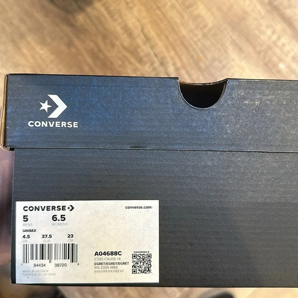 New in Box Converse Cruise Canvas-Suede Unisex High Top Shoe In Egret - Picture 5 of 6